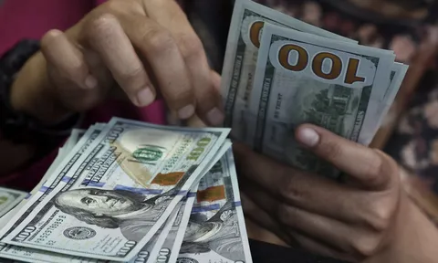 Đi nước ngoài được mang tối đa bao nhiêu USD tiền mặt?