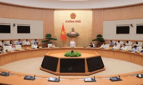 Phó Thủ tướng yêu cầu NHNN nghiên cứu phát hành trái phiếu bằng USD