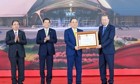 Tỷ phú Phạm Nhật Vượng bỏ túi hơn 12.700 tỷ đồng chỉ trong một ngày