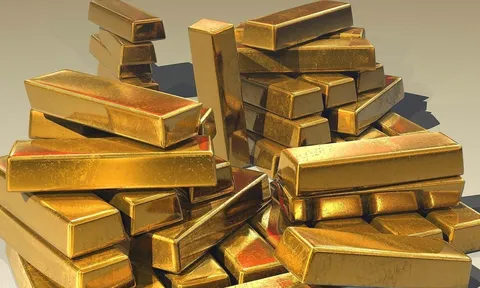 Giá vàng hôm nay 18/9/2025: Thế giới giảm nhẹ, có thể điều chỉnh 5-6% trước khi bứt phá