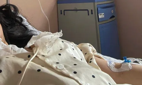 Hàng chục cư dân chung cư TP.HCM nghi ngộ độc sau khi ăn bánh mì