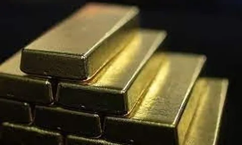 Giá vàng 30/9/2025 lập đỉnh lịch sử 3.820 USD/ounce, NHNN siết quản lý kinh doanh vàng