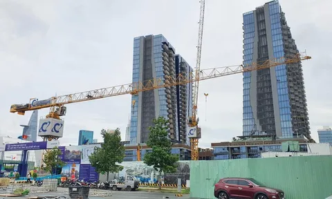 Giá nhà đất TP.HCM: “Nước lên, thuyền lên”!
