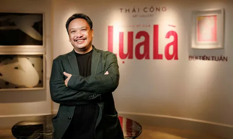 Triển lãm “Lụa là”: Bùi Tiến Tuấn viết chương mới cho tranh lụa Việt đương đại