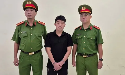 Bắt tạm giam chủ tài khoản TikTok “Dù Bầu Trời” vì lợi dụng quyền tự do dân chủ