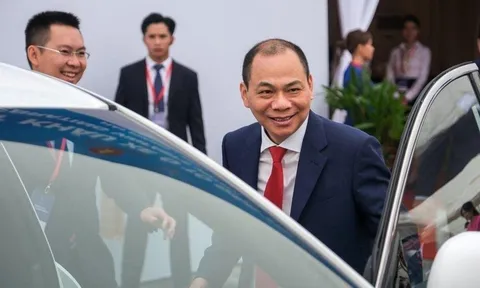 Cổ phiếu Vinhomes 'nằm sàn' nhưng tổng tài sản của tỷ phú Phạm Nhật Vượng vẫn ghi nhận tuần tăng trưởng