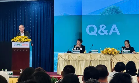 Bầu Đức: ‘Người giàu nhất sàn chứng khoán là tôi, người nghèo nhất cũng là tôi’