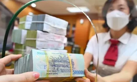 Loạt ngân hàng dừng ưu đãi vay mua nhà cho người trẻ