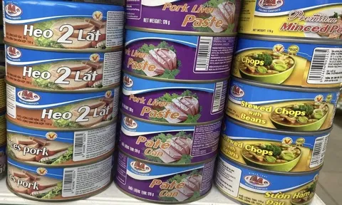 Siêu thị tại TP.HCM đồng loạt rút đồ hộp Hạ Long xuống khỏi kệ