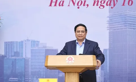 Thủ tướng: Ra mắt Trung tâm Tài chính Quốc tế tại Thành phố Hồ Chí Minh chậm nhất vào 9/2