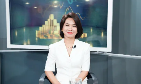 Giữa cơn sốt trợ lý ảo tài chính, nhà đầu tư nên tận dụng ra sao?