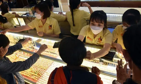 Giá vàng hôm nay, 24/3: Bật tăng trở lại