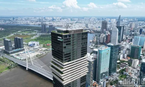 Dòng tiền toàn cầu xoay trục: Bất động sản Việt Nam có kịp đón sóng?