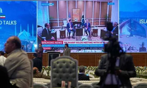 Đàm phán "lịch sử" bắt đầu, ông Donald Trump nói Iran “thua đậm”