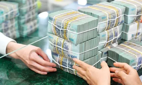 Ngân hàng đồng loạt hạ lãi suất, mở rộng dòng vốn cho nền kinh tế