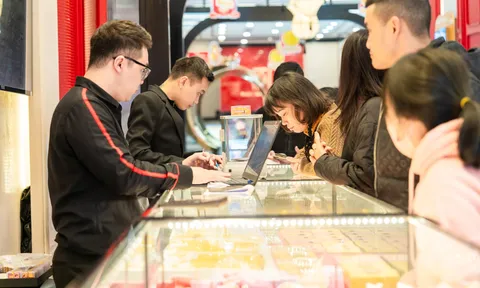 Giá vàng hôm nay 15/4: Vàng miếng giữ mức 173 triệu/lượng