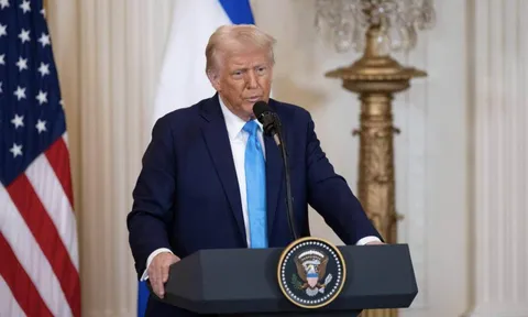 Thoả thuận ngừng bắn nguy kịch, ông Trump cân nhắc tiếp tục đánh, Iran nói sẽ có 'bất ngờ' cho Mỹ