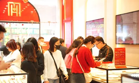 Giá vàng hôm nay 18/5: Vàng miếng, vàng nhẫn đứng im ở vùng thấp