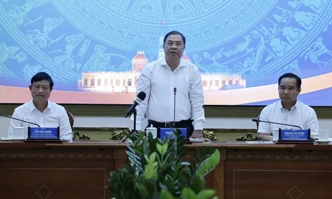 Phó Thủ tướng Thường trực Phạm Gia Túc làm việc với TPHCM về thúc đẩy tăng trưởng và giải ngân đầu tư công