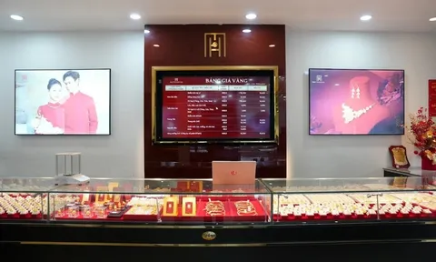 Giá vàng hôm nay 1/8: Biến động lạ trong phiên đầu tháng