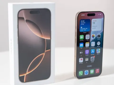 Bất ngờ iPhone 16 xách tay rớt giá hàng chục triệu đồng