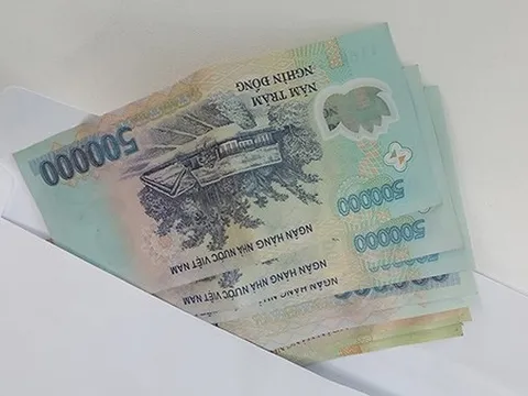 Ngân hàng cần làm gì khi phát hiện tiền giả, tiền nghi giả?