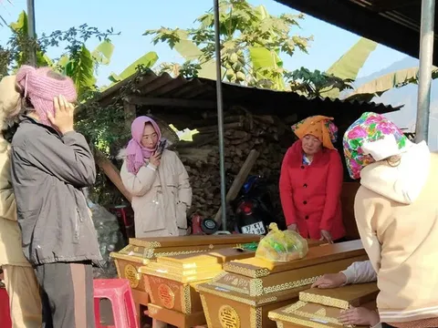 Tang thương bao trùm bản nghèo nơi vụ tài xế lái xe tải tông chết 6 người ở Nghệ An