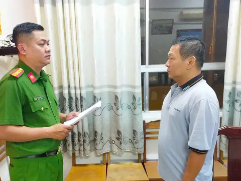 Công an khởi tố hai nhân viên Saigonbank nhận hối lộ