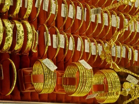 Giá vàng hôm nay 2-3: Bất ngờ về dự báo giá vàng tuần tới