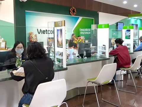 18 ngân hàng điều chỉnh lãi suất, mức giảm lớn nhất tới 0,9%