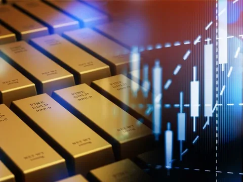 Giá vàng hôm nay 7/4/2025: Giá vàng chưa thể tăng ngay, nhà đầu tư 'ôm' tiền mặt
