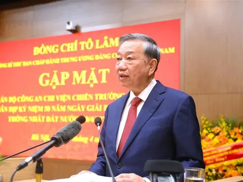 Tổng Bí thư: Tiến tới miễn viện phí cho toàn dân