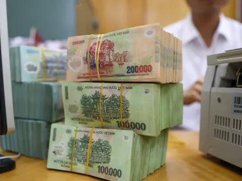 Lãi suất ngân hàng cao nhất hôm nay 10/4: 5 nhà băng có mức lãi suất huy động từ 6%/năm