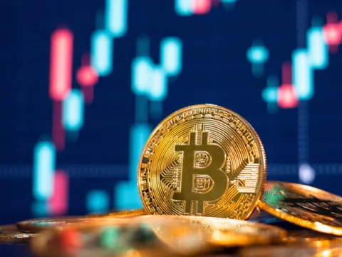 Bitcoin bất ổn giữa thương chiến Mỹ – Trung