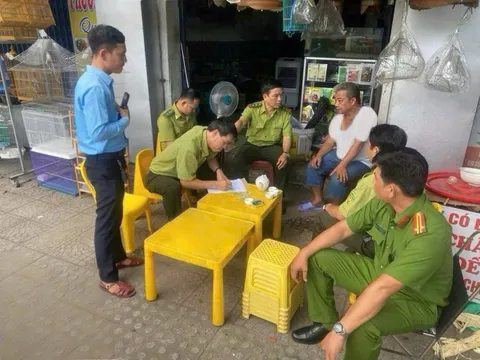 Kiểm lâm nói gì về thông tin mang chim đi cà phê phải chứng minh nguồn gốc?