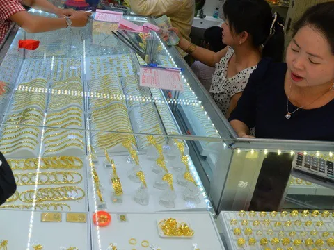 Giá vàng hôm nay, 16-5: Bật tăng mạnh mẽ