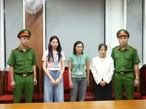 Hoa hậu Nguyễn Thúc Thùy Tiên khai gì với cơ quan điều tra việc điều hành công ty?