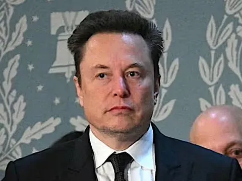 Elon Musk phủ nhận dùng ma tuý, cáo buộc tờ New York Times ‘đặt điều’