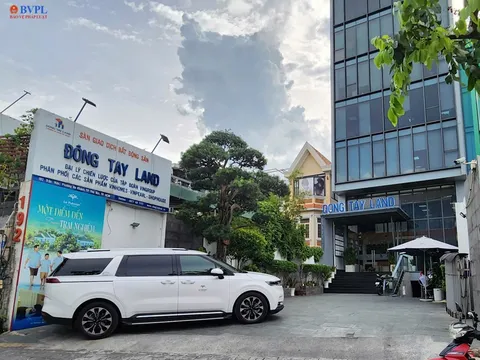 Phong tỏa tài khoản Công ty cổ phần Đông Tây Land do nợ thuế