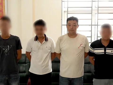 Lời khai của tài xế taxi vụ "chặt chém" 4,2 triệu đồng của 2 khách Lào Cai