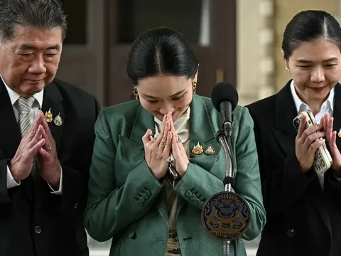 Bà Paetongtarn lên tiếng sau khi bị tạm đình chỉ chức Thủ tướng Thái Lan