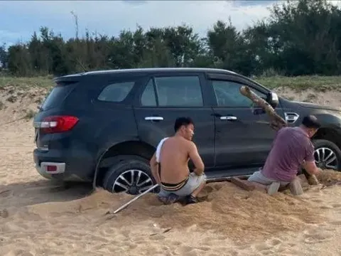 Người lái ô tô trên bãi biển Đắk Lắk bị phạt 5 triệu đồng