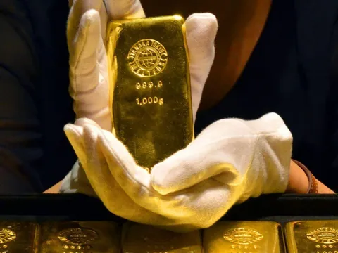 Giá vàng hôm nay 5/7/2025 bật tăng trở lại, vàng miếng SJC có về mốc 121 triệu?