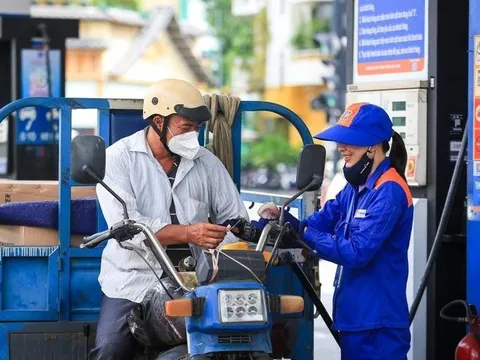 Giá xăng, dầu chiều 10/7 đồng loạt tăng