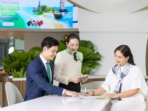 Khẳng định cam kết đồng hành cùng nữ doanh nhân, VPBank nhận giải thưởng quốc tế danh giá