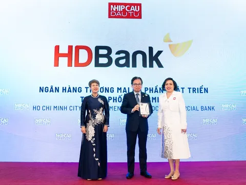 HDBank ghi dấu ấn mạnh mẽ với ba giải thưởng lớn trong nước và quốc tế