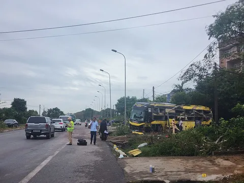 Sức khỏe của các nạn nhân trong vụ lật xe khách làm hàng chục người thương vong ở Hà Tĩnh