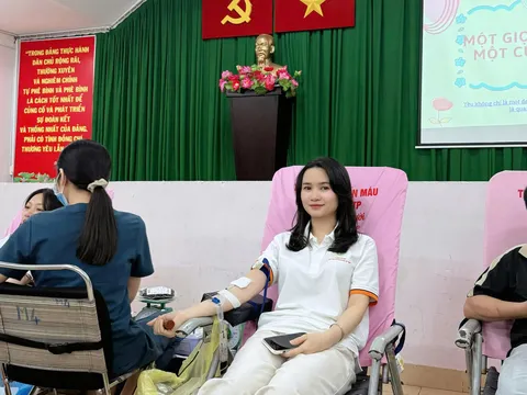 Lan tỏa vòng tròn nhân ái từ những giọt máu nghĩa tình tại Bệnh viện Lê Văn Việt
