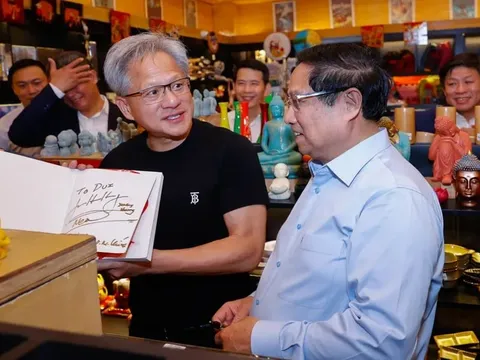 Miễn thị thực cho tỷ phú, người nổi tiếng vào Việt Nam