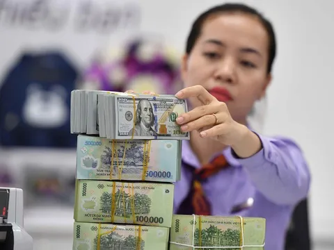 Tài khoản ngân hàng nhiều năm không sử dụng, bất ngờ nhận được hàng triệu đồng tiền “ủng hộ CUBA”